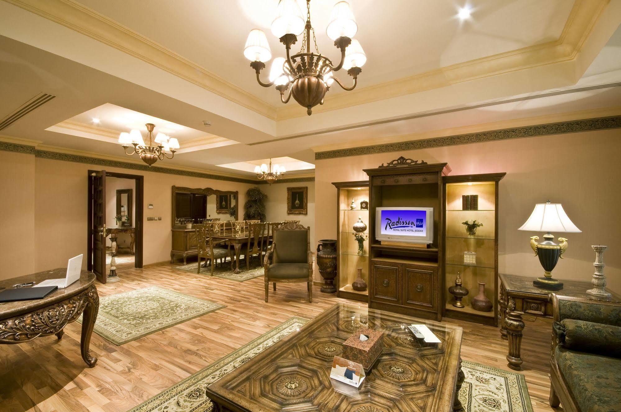 Amjad Royal Suites Hotel Jeddah Luaran gambar