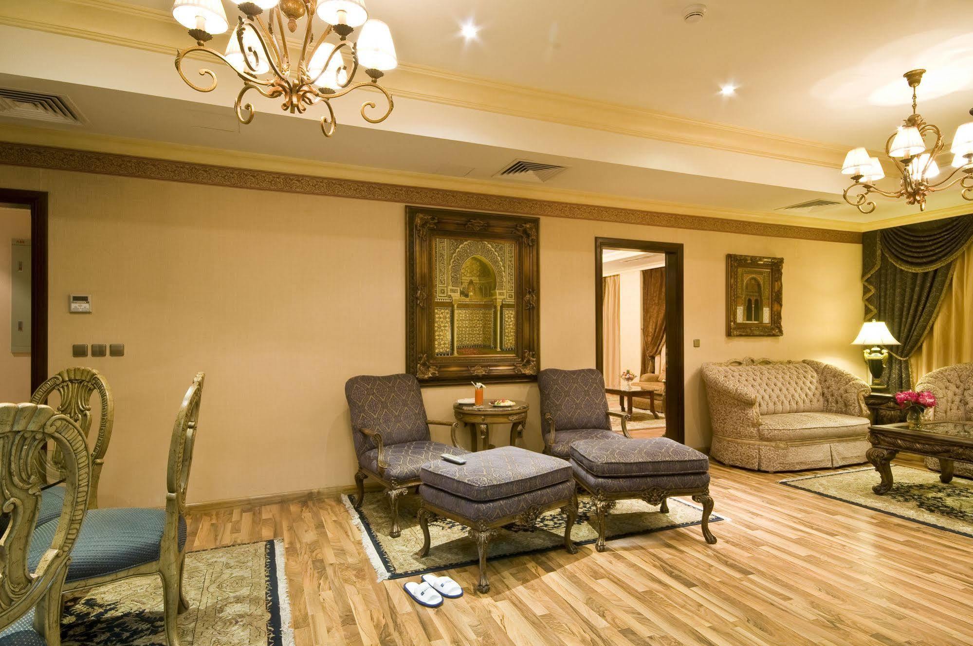 Amjad Royal Suites Hotel Jeddah Luaran gambar