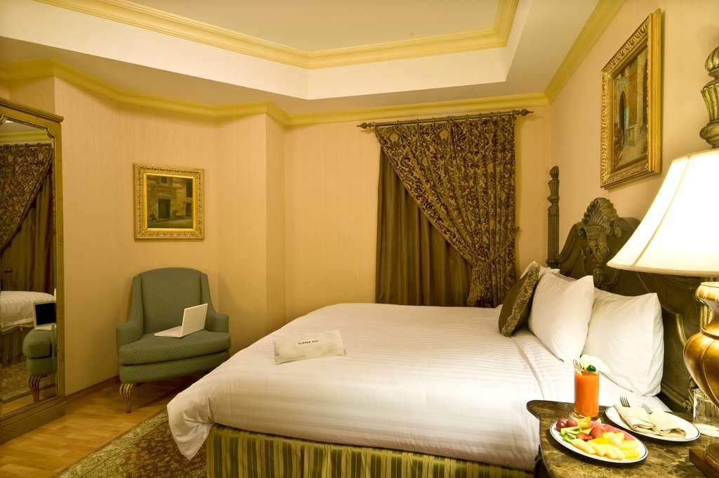 Amjad Royal Suites Hotel Jeddah Bilik gambar
