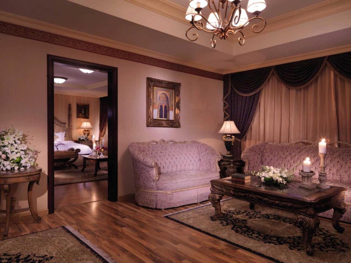 Amjad Royal Suites Hotel Jeddah Luaran gambar